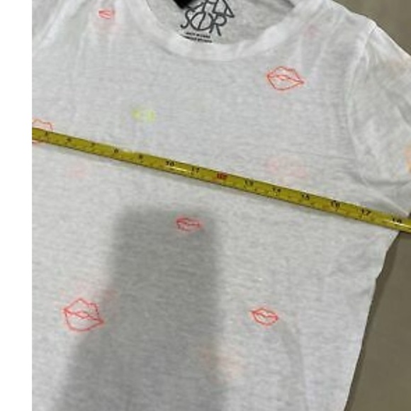 Chaser neon Lips Crop Top Tee Sz S 💋 - Picture 3 of 5